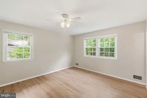 Bedroom - 7215 Willow Oak Pl, Springfield, VA 22153 photo 1 of 6