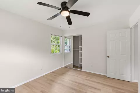 Bedroom - 7215 Willow Oak Pl, Springfield, VA 22153 photo 4 of 6