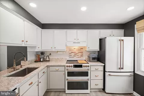 Kitchen - 8234 Crestmont Cir, Springfield, VA 22153 photo 1 of 4