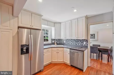 Kitchen - 7902 Larrick Ct, Springfield, VA 22153 photo 1 of 2