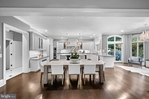 Dining - 8305 Fox Haven Dr, Mclean, VA 22102 photo 3 of 4