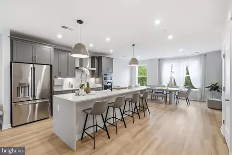 4037 Legato Rd #88, Fairfax, VA 22033