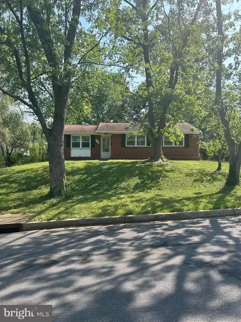 5809 Larpin Ln, Alexandria, VA 22310