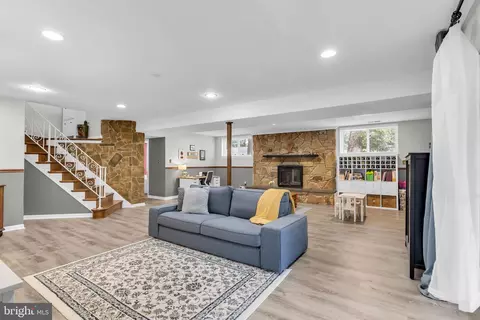 Living - 8001 Leyton Pl, Springfield, VA 22152 photo 5 of 5