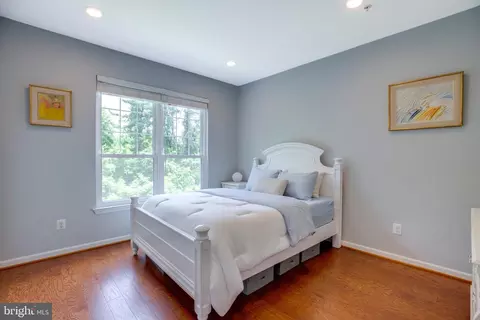 Bedroom - 1571 Spring Gate Dr #6106, Mclean, VA 22102 photo 1 of 3