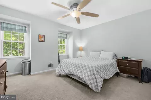 Bedroom - 8853 Applecross Ln, Springfield, VA 22153 photo 5 of 5