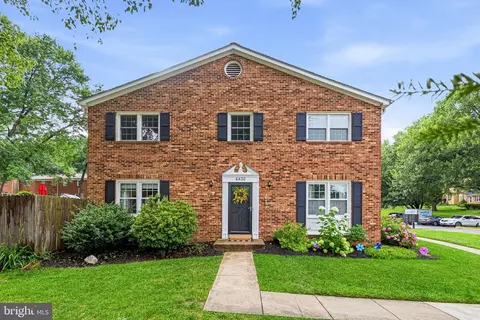 6850 Brian Michael Ct, Springfield, VA 22153