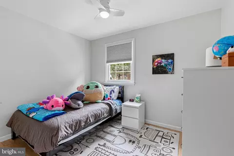 Bedroom - 6850 Brian Michael Ct, Springfield, VA 22153 photo 1 of 4