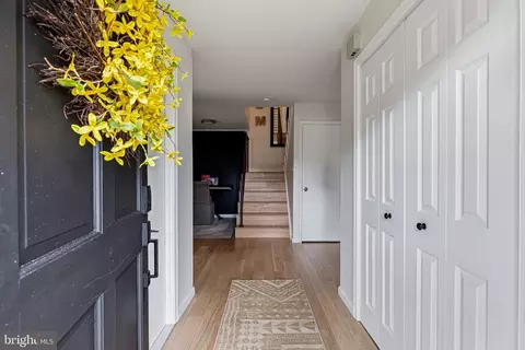 Entry Way - 6850 Brian Michael Ct, Springfield, VA 22153 photo 1 of 7