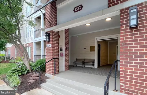 1530 Spring Gate Dr #9208, Mclean, VA 22102