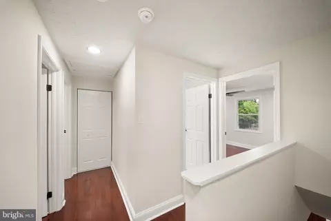 Entry Way - 8071 Steeple Chase Ct, Springfield, VA 22153 photo 3 of 3