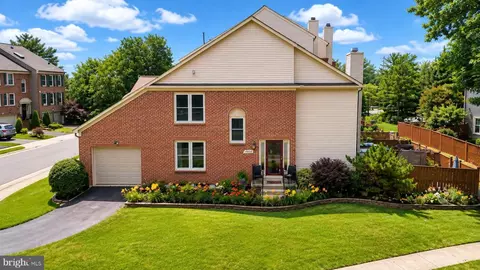 4600 King Duncan Rd, Alexandria, VA 22312