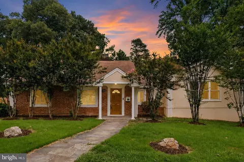 3505 Gallows Rd, Falls Church, VA 22042