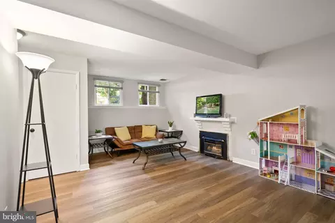 Living - 11041 Saffold Way, Reston, VA 20190 photo 4 of 6
