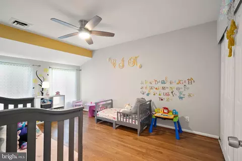 Bedroom - 11041 Saffold Way, Reston, VA 20190 photo 3 of 8