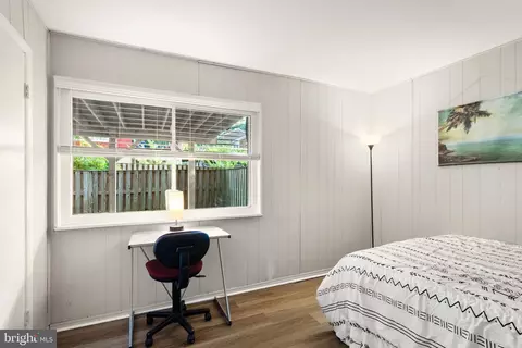 Bedroom - 11041 Saffold Way, Reston, VA 20190 photo 8 of 8
