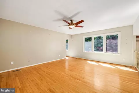 Living - 6336 Torrence St, Burke, VA 22015 photo 12 of 12
