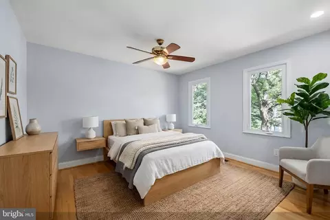 Bedroom - 6336 Torrence St, Burke, VA 22015 photo 3 of 9