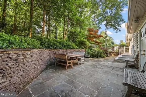 Exterior - 6336 Torrence St, Burke, VA 22015 photo 13 of 14