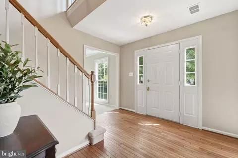 Entry Way - 4308 Warner Ln, Chantilly, VA 20151 photo 1 of 4