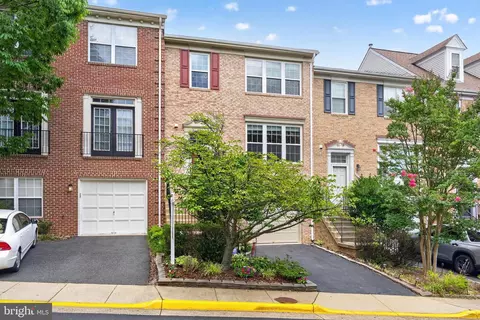 6295 Taliaferro Way, Alexandria, VA 22315