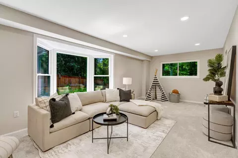 Living - 8213 Springfield Village Dr, Springfield, VA 22152 photo 1 of 2