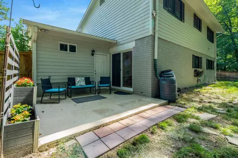 Exterior - 8213 Springfield Village Dr, Springfield, VA 22152 photo 3 of 6