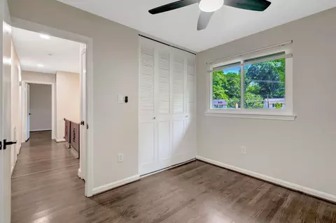 Bedroom - 8213 Springfield Village Dr, Springfield, VA 22152 photo 3 of 5