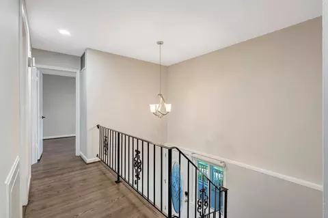 Entry Way - 8213 Springfield Village Dr, Springfield, VA 22152 photo 2 of 2