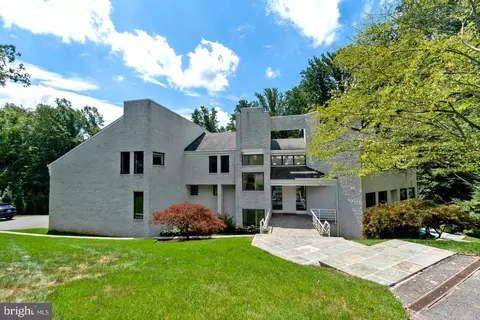 7545 Potomac Fall Rd, Mclean, VA 22102
