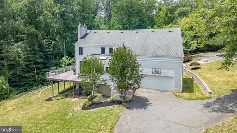Other - 7545 Potomac Fall Rd, Mclean, VA 22102 photo 21 of 25