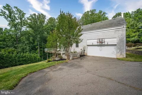 Other - 7545 Potomac Fall Rd, Mclean, VA 22102 photo 20 of 25