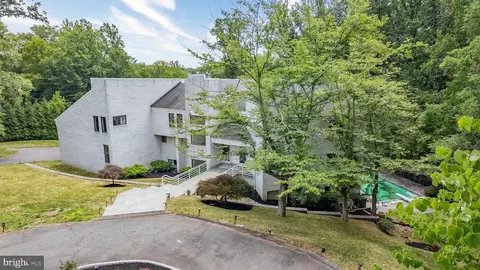 Other - 7545 Potomac Fall Rd, Mclean, VA 22102 photo 24 of 25