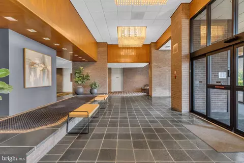 Entry Way - 1800 Old Meadow Rd #1014, Mclean, VA 22102 photo 1 of 4