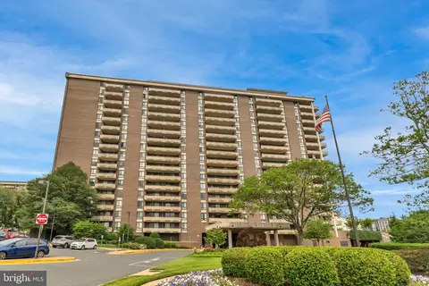 Other - 1800 Old Meadow Rd #1014, Mclean, VA 22102 photo 3 of 8
