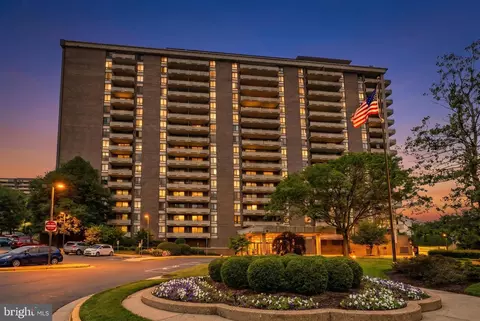 1800 Old Meadow Rd #1014, Mclean, VA 22102