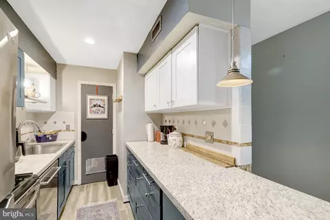 Kitchen - 8360 B Dunham Ct, Springfield, VA 22152 photo 2 of 5