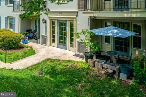 Exterior - 8360 B Dunham Ct, Springfield, VA 22152 photo 1 of 5