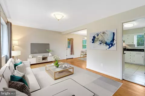Living - 5804 Channing Rd, Springfield, VA 22150 photo 1 of 4