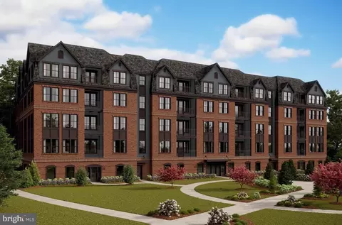 3927 Fair Ridge Dr #208, Fairfax, VA 22033