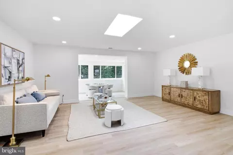 Living - 7501 Nancemond St, Springfield, VA 22150 photo 4 of 4