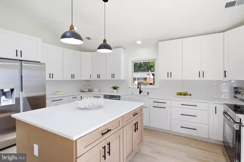 Kitchen - 7501 Nancemond St, Springfield, VA 22150 photo 2 of 4