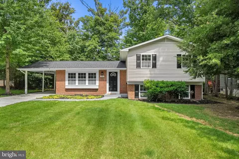 2308 William And Mary Dr, Alexandria, VA 22308