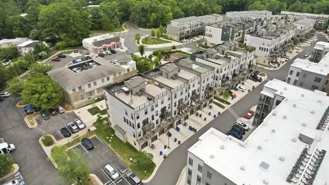 View/Area - 1702 Bandit Loop, Reston, VA 20190 photo 5 of 6