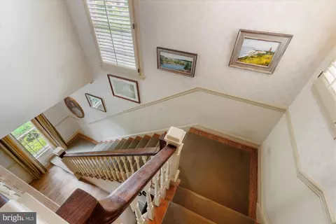 Entry Way - 1033 Swinks Mill Rd, Mclean, VA 22102 photo 4 of 4