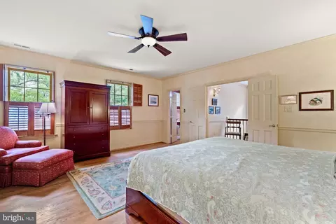 Bedroom - 1033 Swinks Mill Rd, Mclean, VA 22102 photo 2 of 7