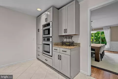 Kitchen - 1077 Spring Hill Rd, Mclean, VA 22102 photo 4 of 7