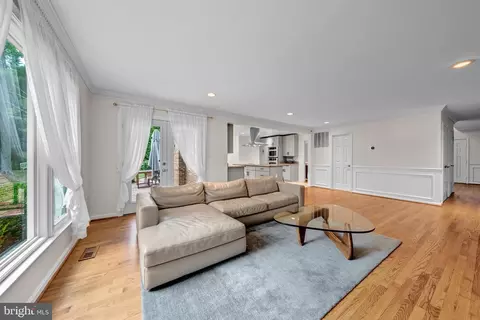 Living - 1077 Spring Hill Rd, Mclean, VA 22102 photo 6 of 7