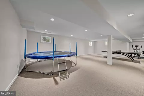 Other - 1077 Spring Hill Rd, Mclean, VA 22102 photo 6 of 11