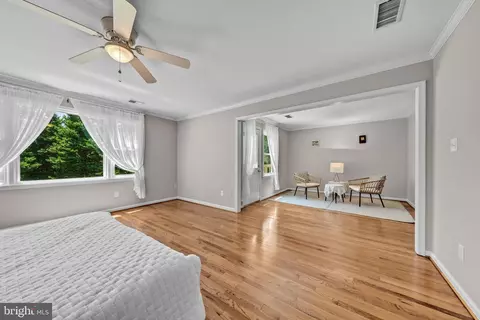 Bedroom - 1077 Spring Hill Rd, Mclean, VA 22102 photo 2 of 4